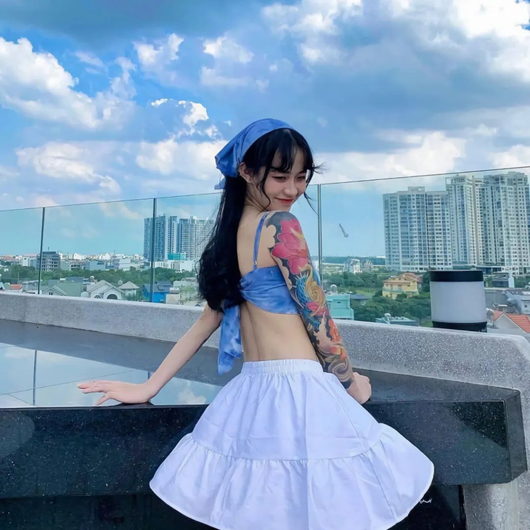 背骑少女